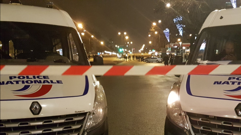 Paris : cérémonie d'hommage et de recueillement en mémoire des victimes de l'Hyper Cacher (VIDEO)