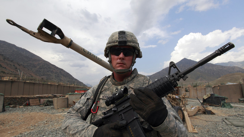 Ex-agent du renseignement US : «L’empire américain essaie de tenir bon, en semant la peur»