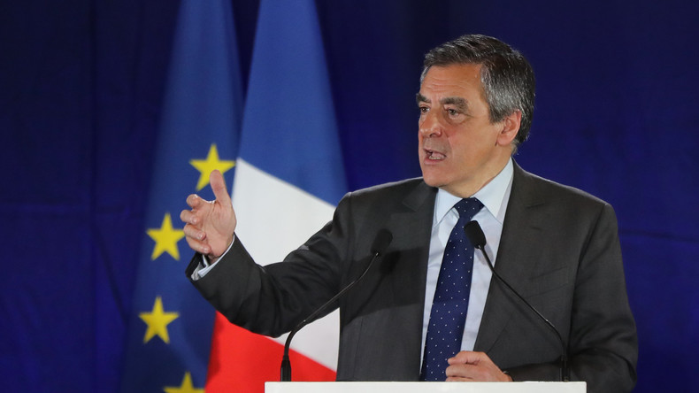 «C'est moi le candidat» : quand François Fillon recadre les sarkozystes récalcitrants