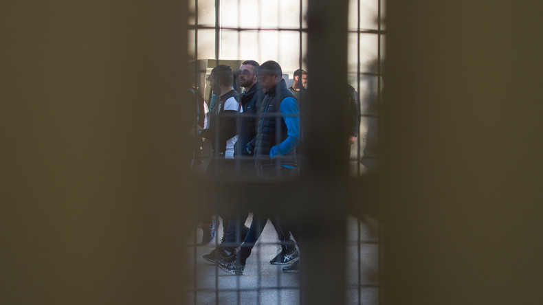 Marseille : après sa sortie de prison, un hooligan russe dit qu’on y «fume du hash comme des clopes»