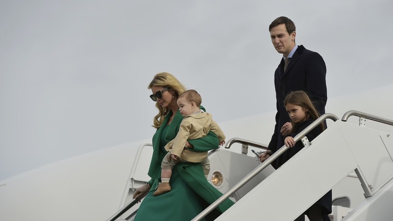 Quand Ivanka Trump recommande l'utilisation d'une application russe pour combattre l'aviophobie