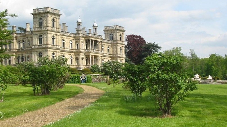 La «maison de campagne» des Rothschild cambriolée : au moins 200 000 euros de butin