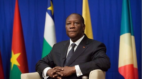 Le président de la Côte d'Ivoire Alassane Ouattara aurait trouvé un accord avec les militaires mutins