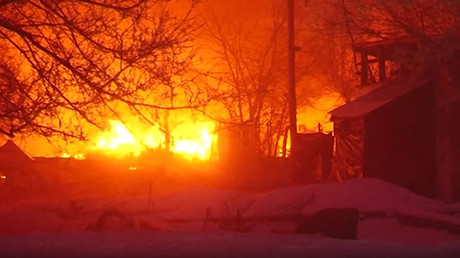 Kirghizstan :des images terribles montrent le site du crash de l'avion-cargo (VIDEO)