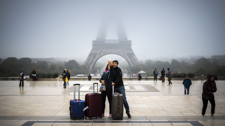 Confrontés à la délinquance, les touristes chinois boudent la France et se tournent vers la Russie