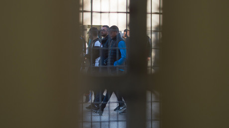 Marseille : après sa sortie de prison, un hooligan russe dit qu’on y «fume du hash comme des clopes»