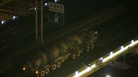 Une photo d'archive, un système de missile Dongfeng à Pékin