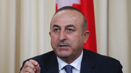 La Turquie pourrait annuler l'accord sur les migrants après le refus grec d'extrader ses militaires