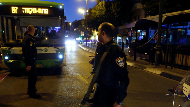 Pris pour un terroriste, un arabe israélien aurait été lynché lors d’une attaque près de Tel Aviv