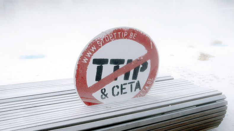 CETA : «L’Union européenne n’a qu’une vocation – la vocation commerciale» selon un député européen