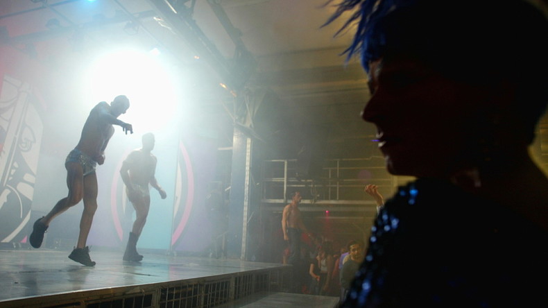 Italie : L’argent public servait-il à financer des clubs gays clandestins ?