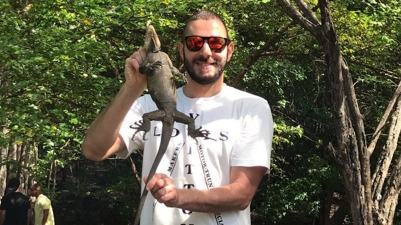 Karim Benzema se prend en photo avec un iguane... et reçoit un procès-verbal