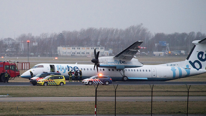 A Amsterdam, un avion se pose avec un train d'atterrisage en moins (VIDEO)