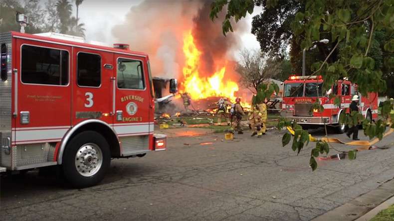 Quatre morts et plusieurs disparus dans le crash d'un avion en Californie (VIDEO, PHOTOS)