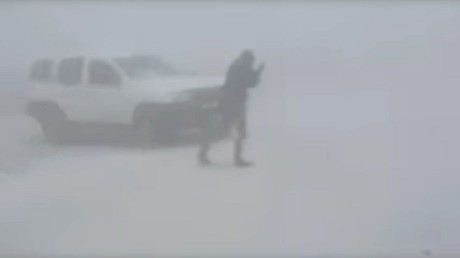 «Météo inattendue à Dubaï : vents violents et chutes de neige (IMAGES)»