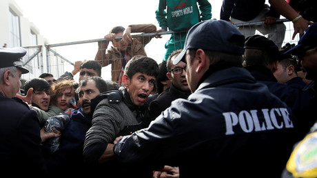 Des migrants afghans en Grèce 