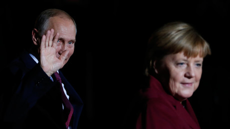 Vladimir Poutine et Angela Merkel