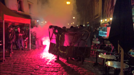 Rennes : la manifestation de soutien à Théo se mue en affrontements entre jeunes et police