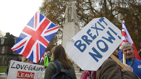 Theresa May : Londres déclenchera d'ici fin mars l'article 50 permettant la sortie de l'UE