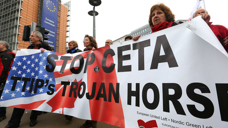 CETA : «Totalement antidémocratique, anticonstitutionnel et surtout indécent»  