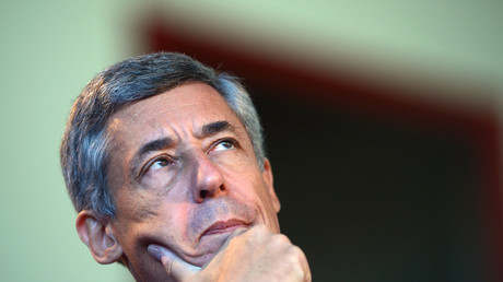 Quand Henri Guaino préfère découvrir «la pêche»  plutôt que d'avoir à choisir entre Macron ou Le Pen