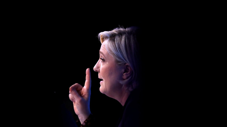 «La levée de l'immunité de Marine Le Pen ne menera qu'à la hausse de popularité du FN»