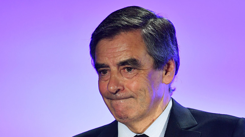 Propos de Fillon sur l'autisme : SOS Autisme France saisit le CSA et exige des excuses