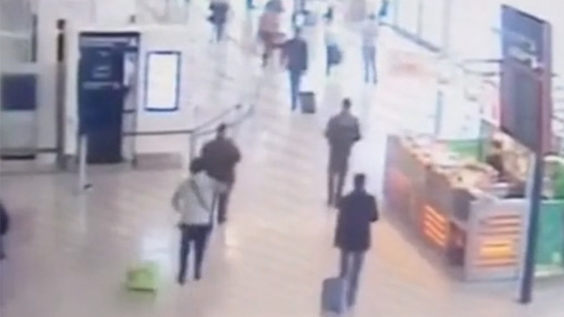 Des images de vidéosurveillance montrent l'attaque du soldat d'Orly par Ziyed Ben Belgacem (VIDEO)