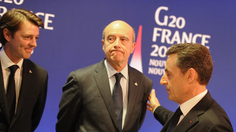 Alain Juppé : «Sarkozy a cherché à contrôler le parti» pour «caser Baroin»