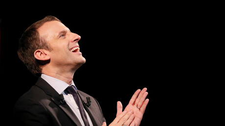 «Pourquoi nous soutenons Emmanuel Macron», la tribune qui entérine l'éclatement du PS