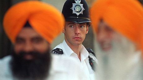 Royaume-Uni : des passeurs ont utilisé le turban sikh pour tromper les contrôles aux frontières