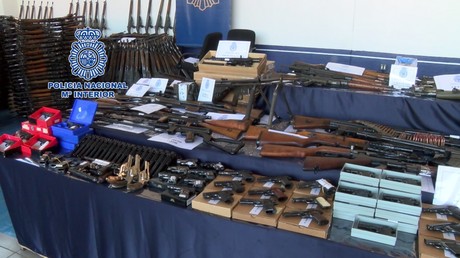 La saisie de 10 000 armes illégales en Espagne montre que «l'ensemble de l'Europe est vulnérable»