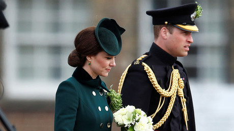 Le prince William et son épouse à la rencontre avec François Hollande à l’Elysée