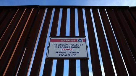 Des parlementaires californiens veulent sanctionner les sociétés qui construiraient le mur de Trump
