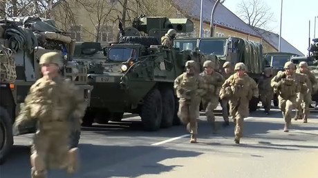 Les troupes de l’OTAN se dirigent vers la Pologne pour «dissuader des actions offensives russes»