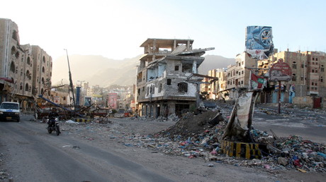 La ville yéménite de Taïzz après des bombardements de la coalition arabe