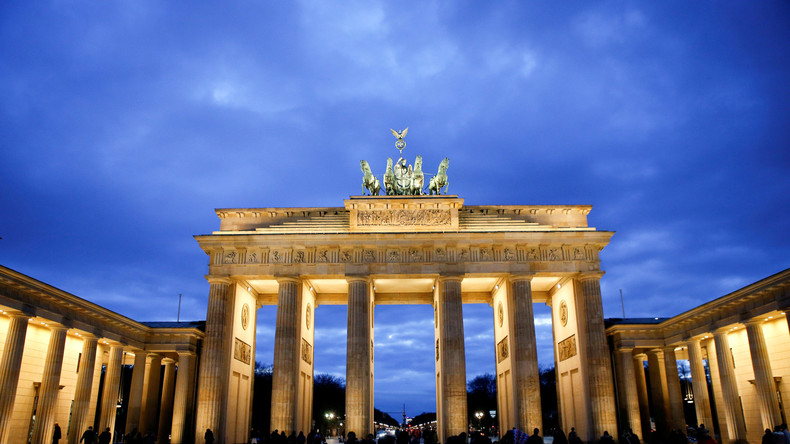 Un adjoint au maire de Berlin veut renoncer aux illuminations-hommages de la porte de Brandebourg