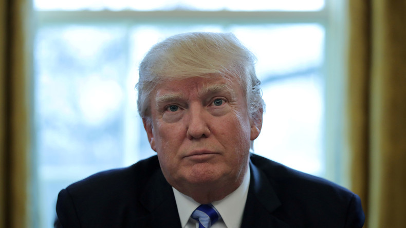 Gilbert Collard : Donald Trump n'avait pas à attaquer la base syrienne