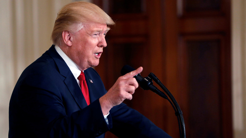 L'administration Trump veut financer son mur, coûte que coûte