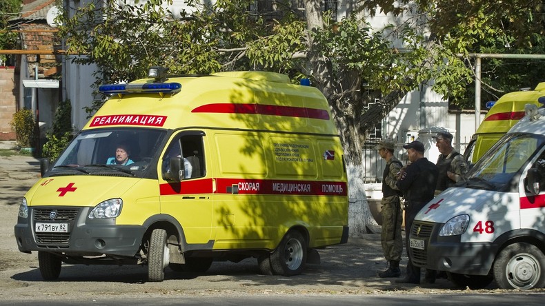 Une explosion tue un enfant et en blesse 11 autres dans une salle de classe au Daghestan