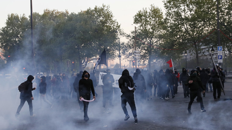 Un manifestant condamné à quatre mois de prison pour des violences post-électorales à Paris