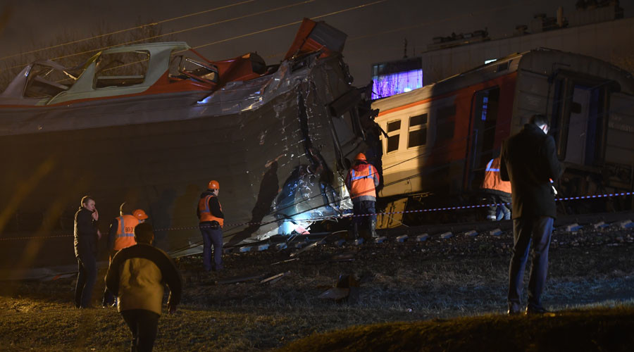 Des dizaines de blessés dans une collision entre deux trains à Moscou (PHOTOS, VIDEOS)