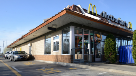 Etats-Unis : le meurtrier de Facebook, reconnu dans un McDonald's, se suicide