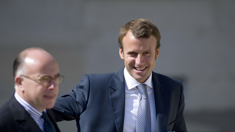 Cazeneuve appelle à voter Macron pour «poursuivre» ce qu'a accompli le gouvernement socialiste
