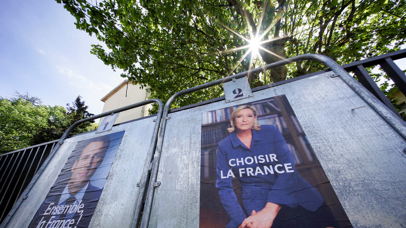 Le Pen descendante de Mahomet et Macron d'Hugues Capet : l'étrange couac de l'AFP
