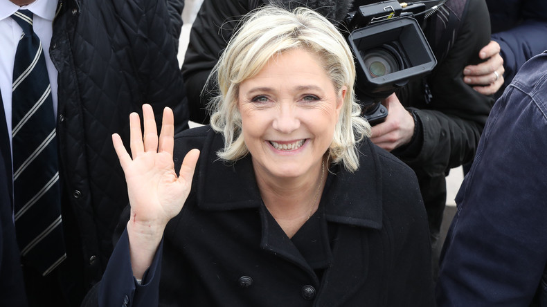 Suivez en direct la soirée électorale du Front national à Paris (VIDEO)