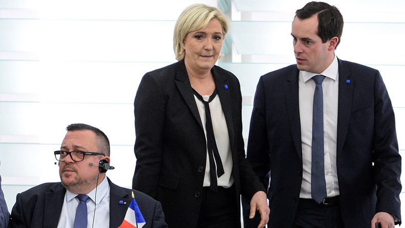 Le peuple français «risque de souffrir», prévient Nicolas Bay, secrétaire général du FN