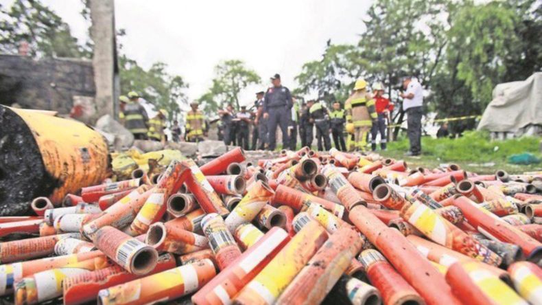 Une explosion dans un entrepôt de feux d'artifice fait au moins 14 morts et 22 blessés au Mexique