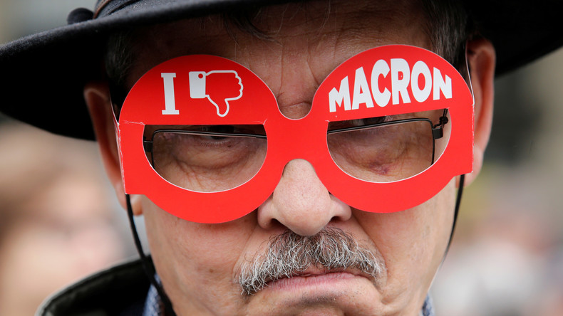 «On se retrouve avec un président qui est l'européiste le plus béat de tous les candidats»