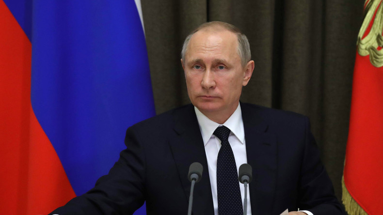 Poutine à Paris le 29 mai ? L'annonce se fera «en temps voulu», selon le Kremlin